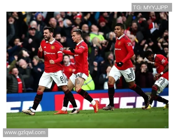 利物浦与曼联激战在即2月24日巅峰对决引发球迷热议