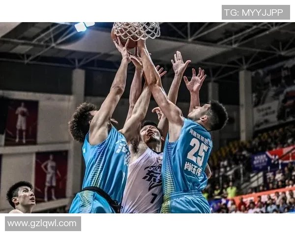 骑士队与篮网激战正酣球迷期待精彩对决与惊喜表现 骑士队与篮网激战正酣球迷期待精彩对决与惊喜表现